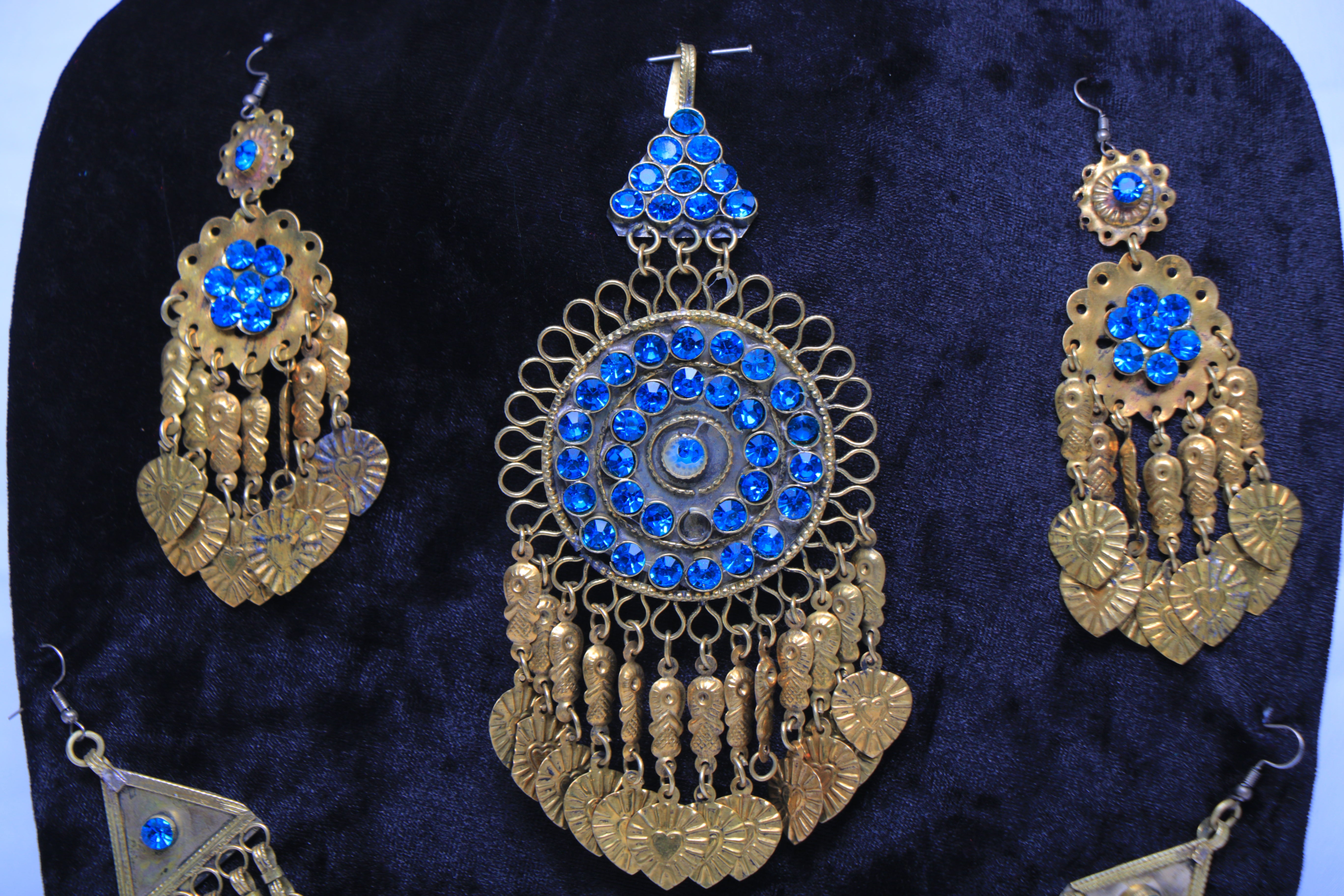 Unique Ethnic Jewelry Nk-347