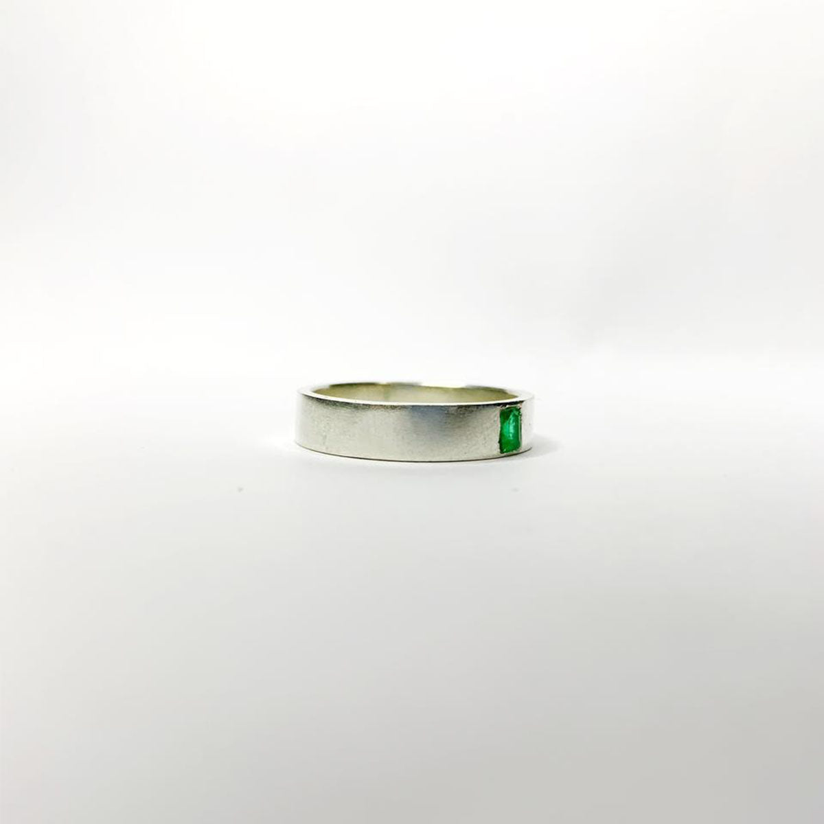 Bold and Unique: Men's Rings Featuring Afghan Emeralds Nk-430