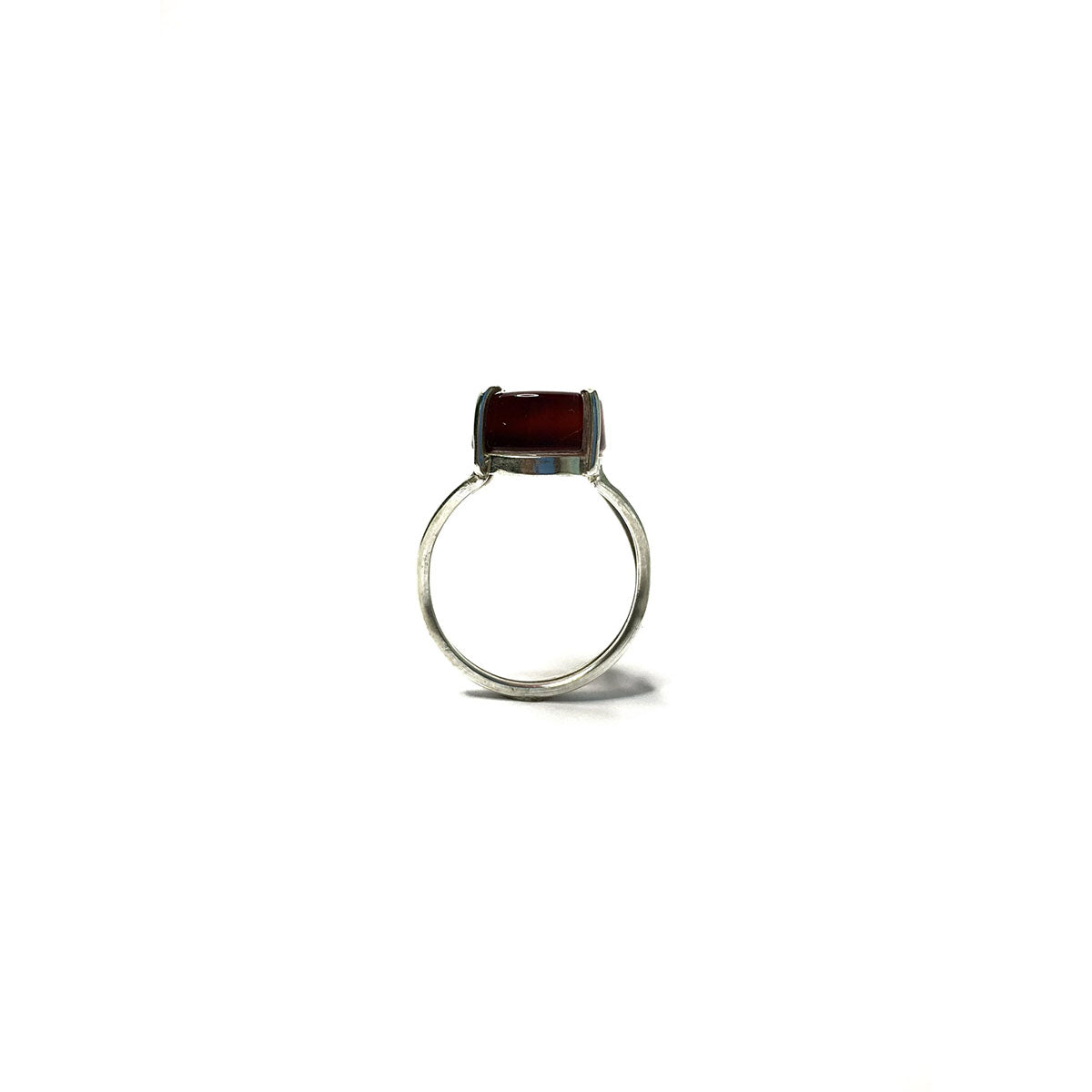 Elegant 925 Sterling Silver Ring with Stunning Red Agate Nk-432